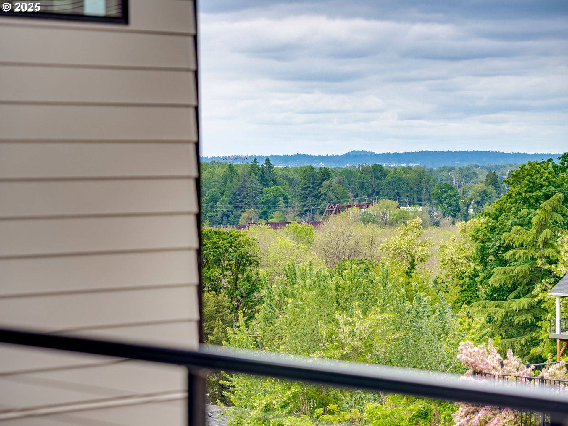 522 Province Drive Camas, WA 98607 - Photo 16 of 48