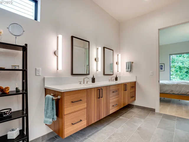 $2,150,000 | 522 Province Drive, Camas, WA 98607