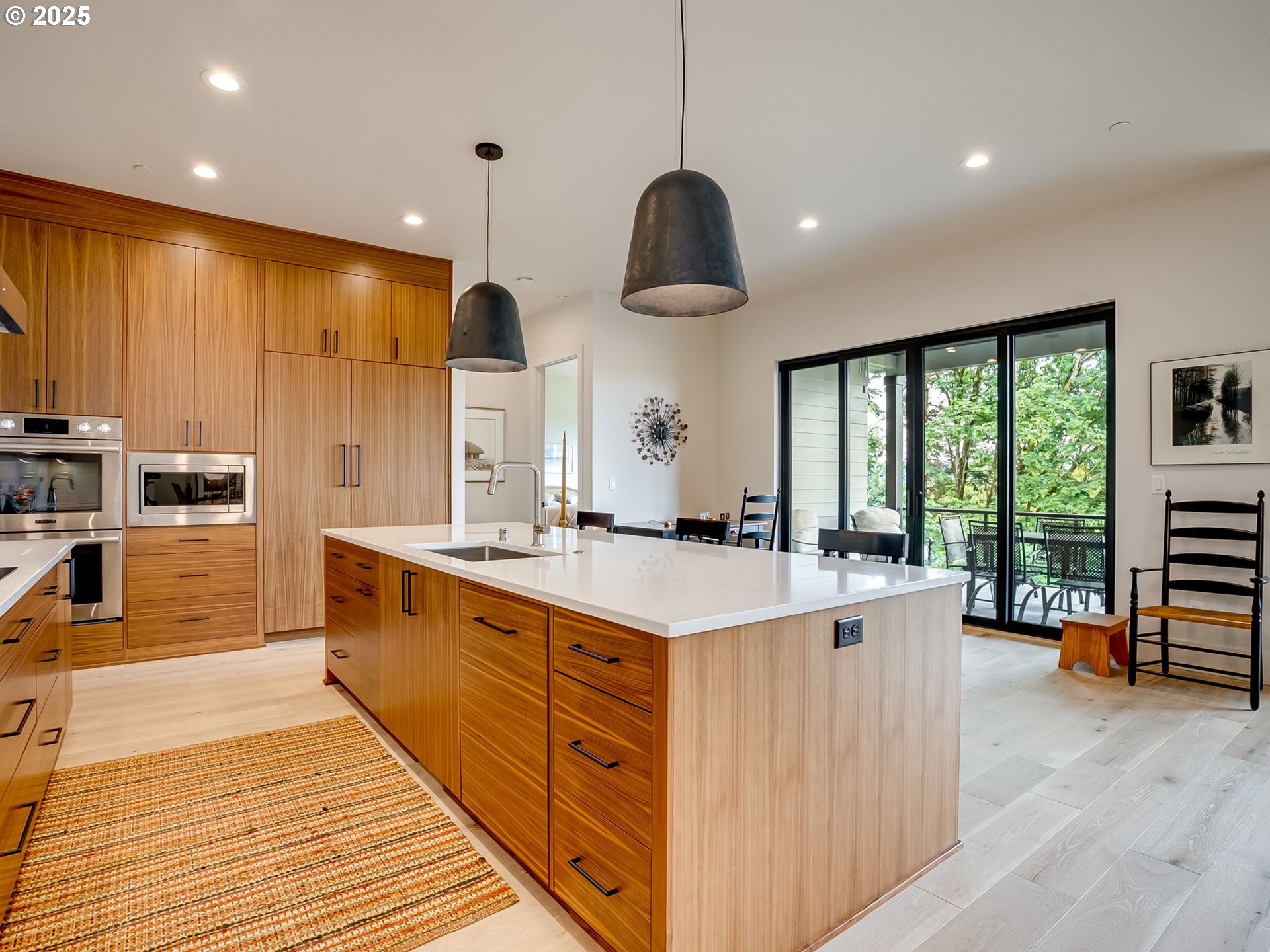 522 Province Drive Camas, WA 98607 - Photo 4 of 48