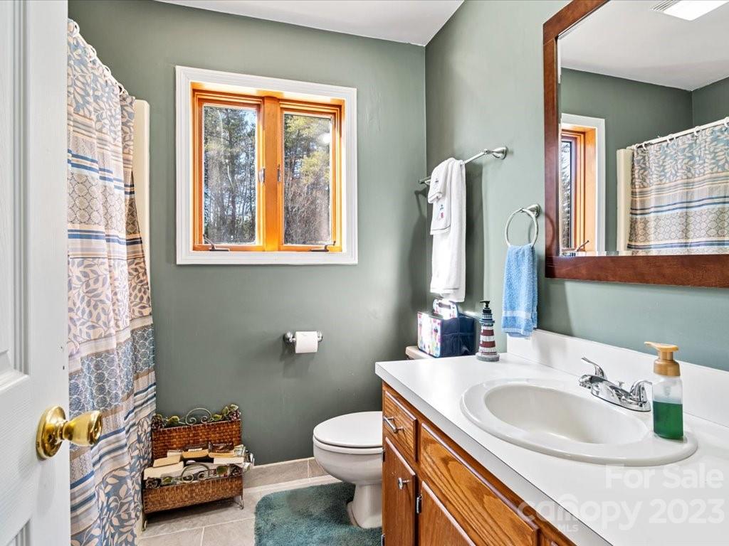 3760 Rabbits Run Place Lenoir, NC 28645 - Photo 18 of 33 Gallery Image 18