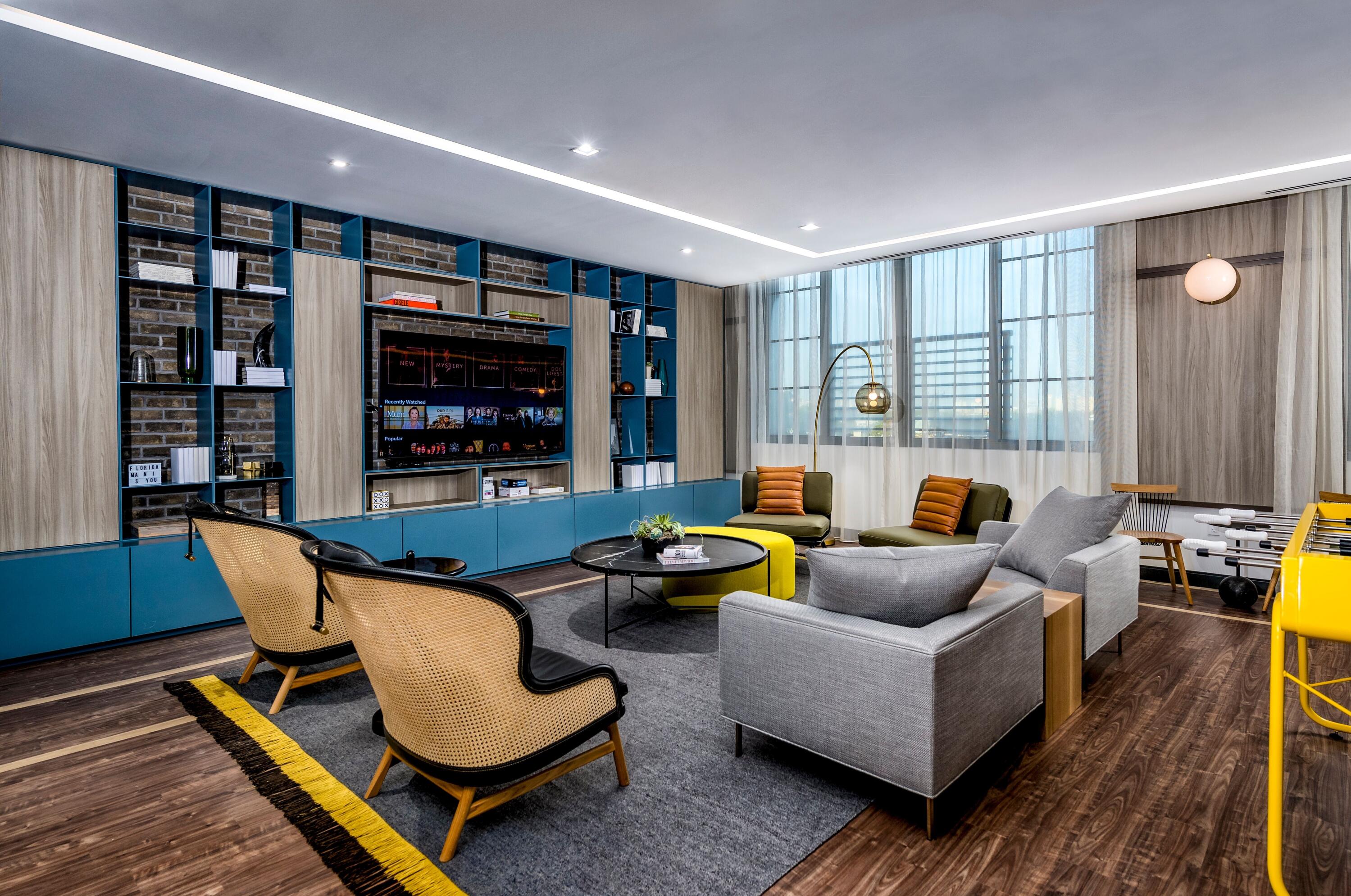 240 Northwest 25th Street, Unit 733 Miami, FL 33127 - Photo 16 of 16 Lounge