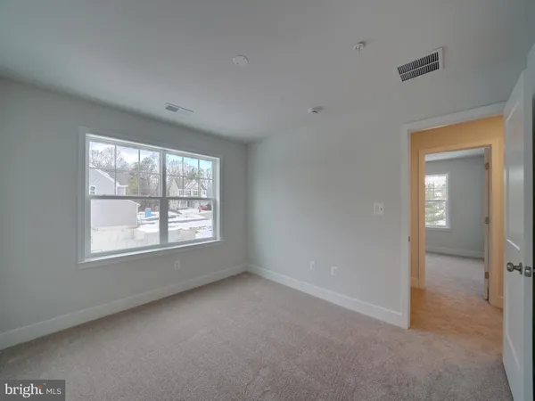 $900,000 | 9429 Fairview Avenue, Laurel, MD 20723