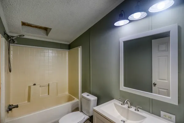 $234,900 | 1834 Oak Grove Church Road, Adolphus, KY 42120