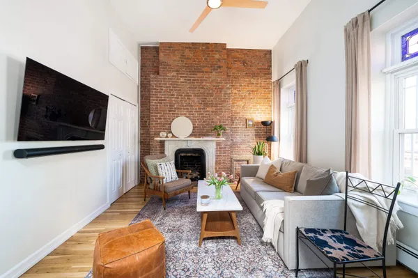 $4,000 | 205 14th Street, Unit 4F, Hoboken, NJ 07030