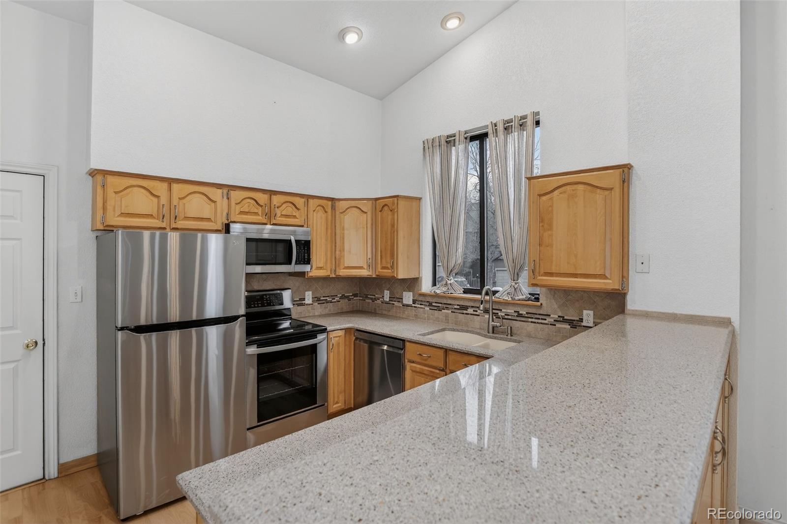 1741 South Deframe Street Lakewood, CO 80228 - Photo 18 of 48