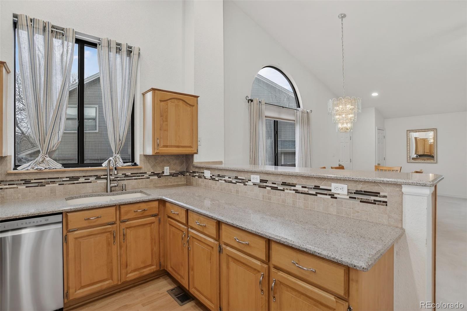 1741 South Deframe Street Lakewood, CO 80228 - Photo 21 of 48