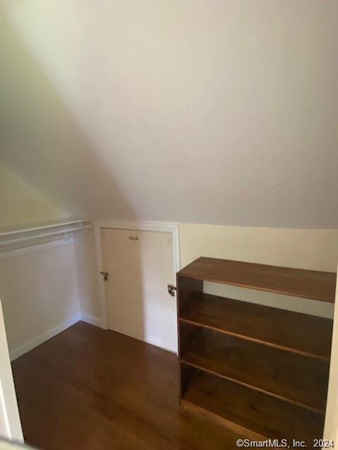 29 Hunts Brook Road Waterford, CT 06375 - Photo 20 of 28 Upper level bedroom closet
