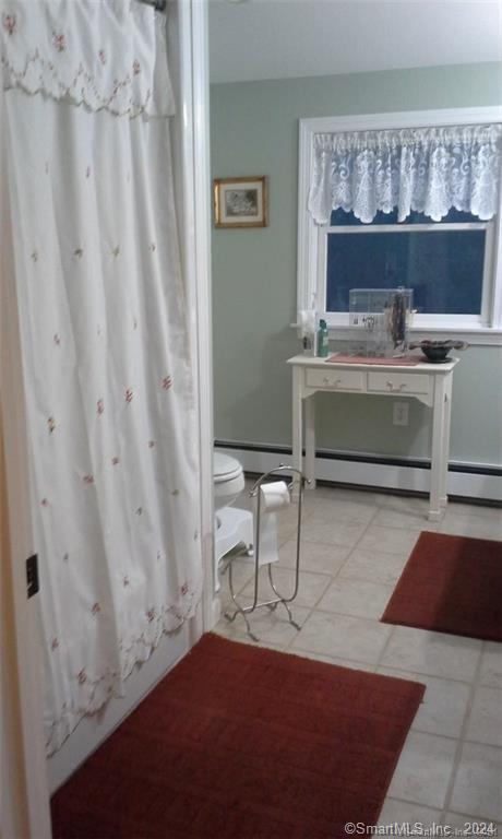 29 Hunts Brook Road Waterford, CT 06375 - Photo 25 of 28 Upper level bathroom