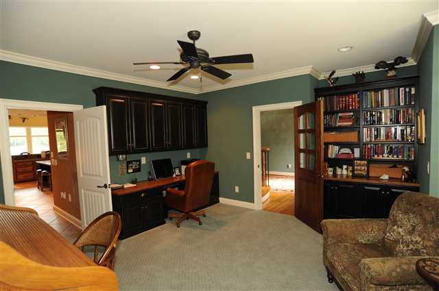 718 Navigator's Point Seneca, SC 29672 - Photo 8 of 25 Gallery Image 8