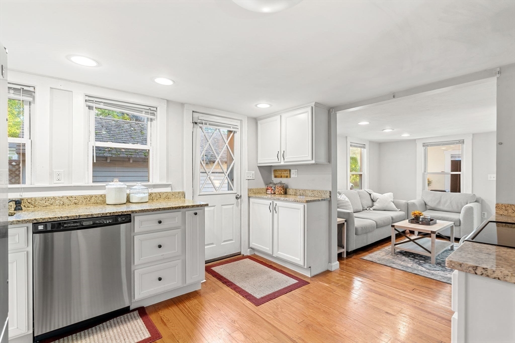 122 Reed Street Rockland, MA 02370 - Photo 8 of 39 Gallery Image 8