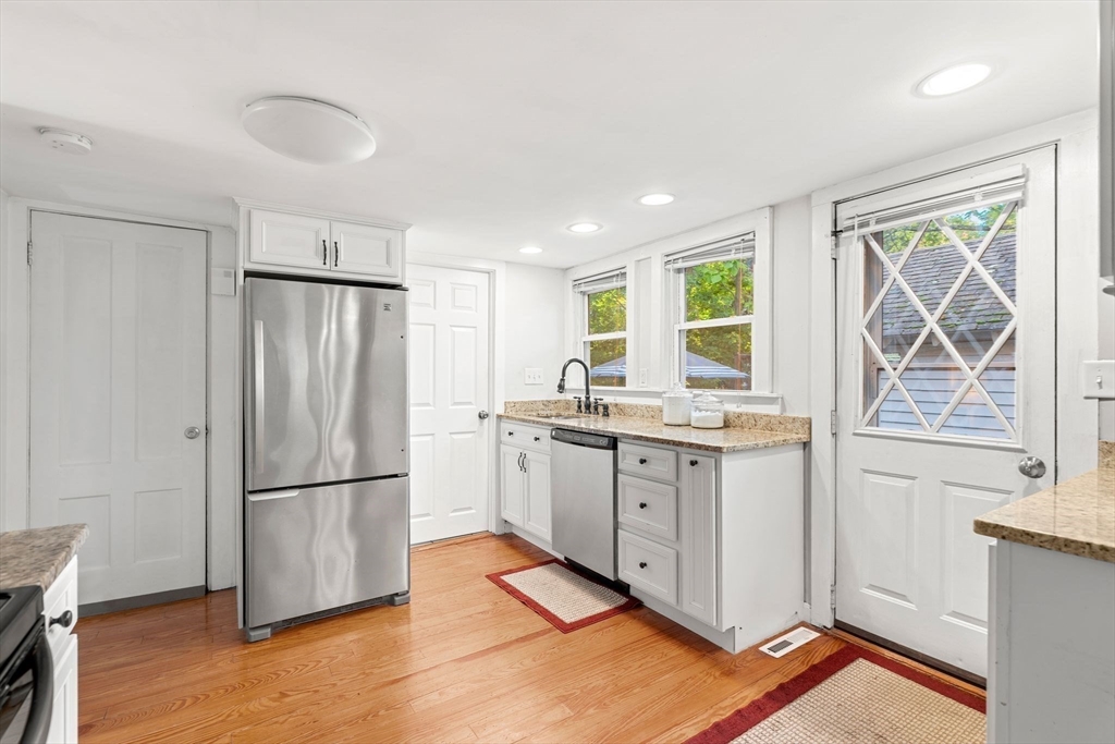 122 Reed Street Rockland, MA 02370 - Photo 10 of 39 Gallery Image 10
