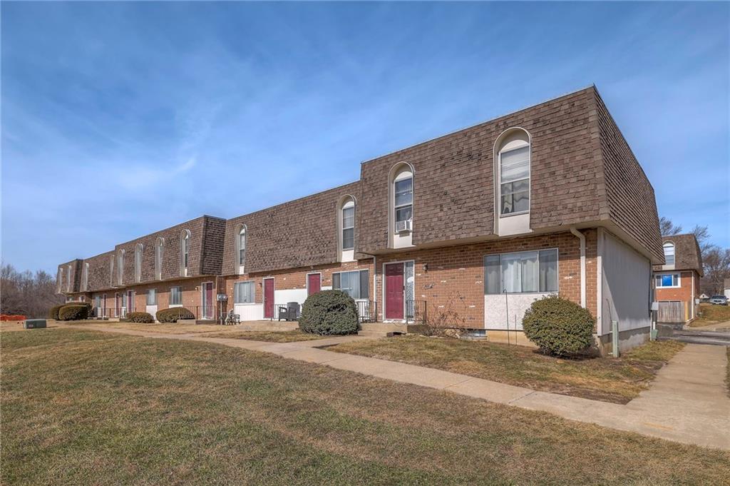 6822 Chapel Drive Belton, MO 64012 - Photo 9 of 43