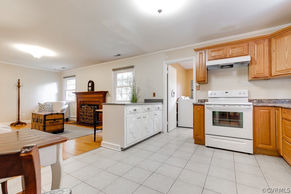 133 South Arch Road North Chesterfield, VA 23236 - Photo 5 of 44 Gallery Image 5