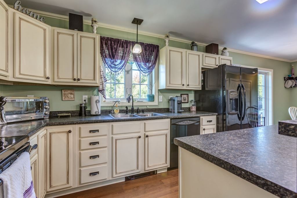 119 Green Farm Road New Ipswich, NH 03071 - Photo 12 of 40