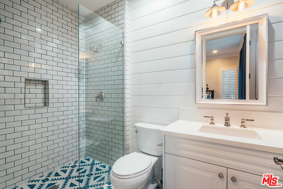 25311 Prado De Ambar Calabasas, CA 91302 - Photo 22 of 58