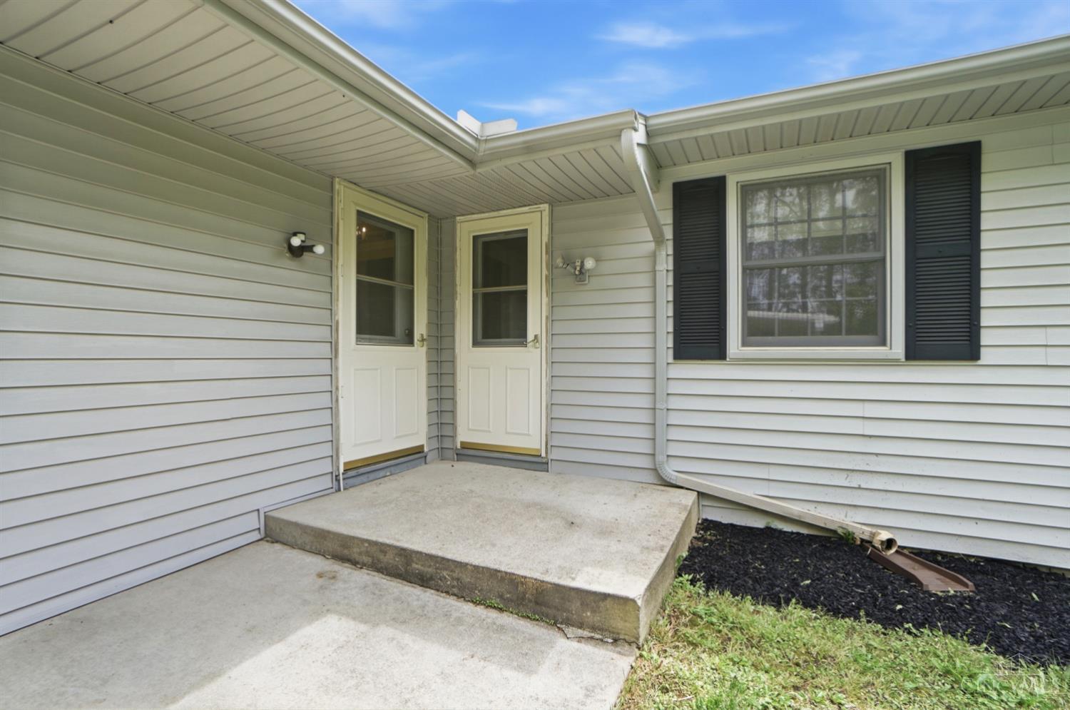 2996 Millville Shandon Road Hamilton, OH 45013 - Photo 4 of 62