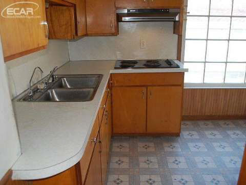 3222 Miller Road Flint, MI 48503 - Photo 11 of 21 20423502-10.JPG