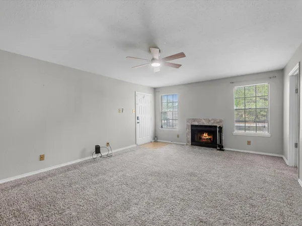 $1,300 | 9700 Leawood Boulevard, Unit 706, Houston, TX 77099