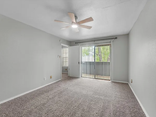 $1,300 | 9700 Leawood Boulevard, Unit 706, Houston, TX 77099