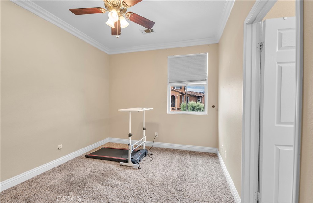 31035 Strawberry Tree Lane Temecula, CA 92592 - Photo 19 of 37