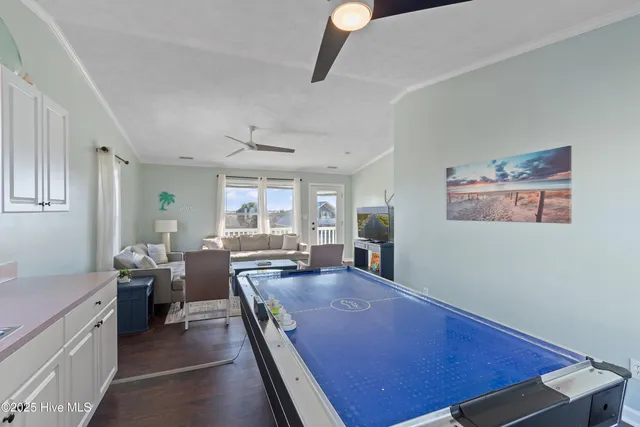 $900,000 | 135 Starfish Drive, Holden Beach, NC 28462