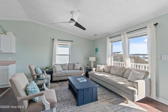 $900,000 | 135 Starfish Drive, Holden Beach, NC 28462