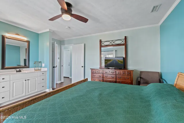 $900,000 | 135 Starfish Drive, Holden Beach, NC 28462