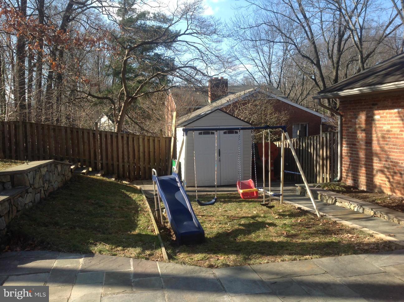 7125 Catlett Street Springfield, VA 22151 - Photo 4 of 26 Play area.