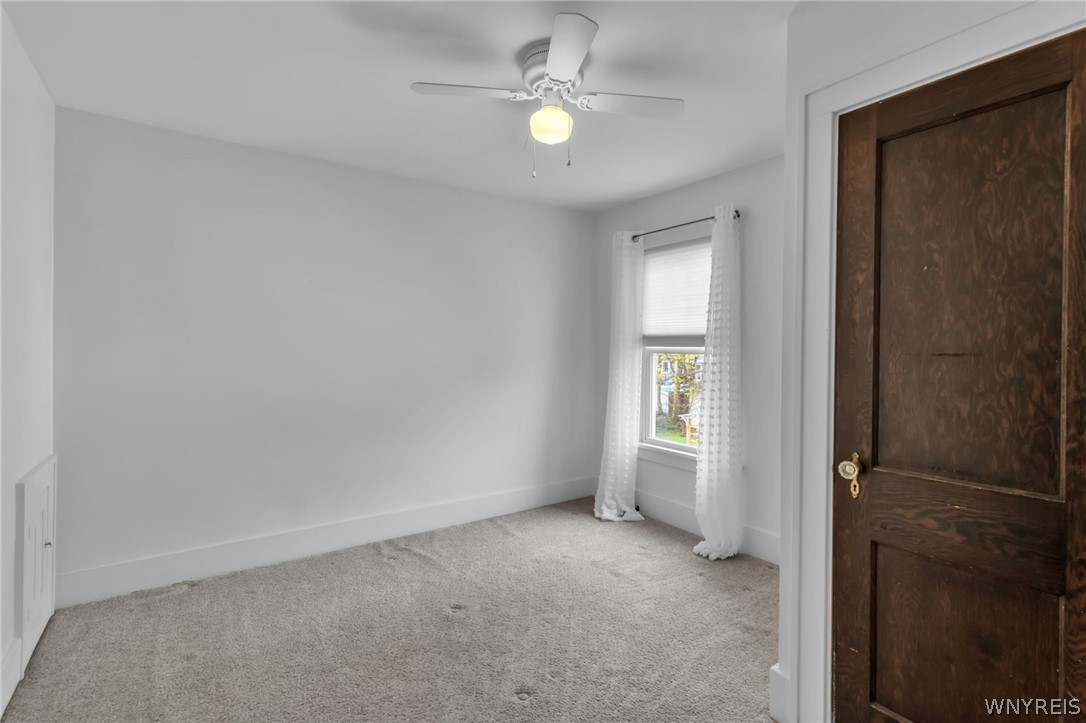 24 Grasmere Road Lockport Town, NY 14094 - Photo 25 of 42