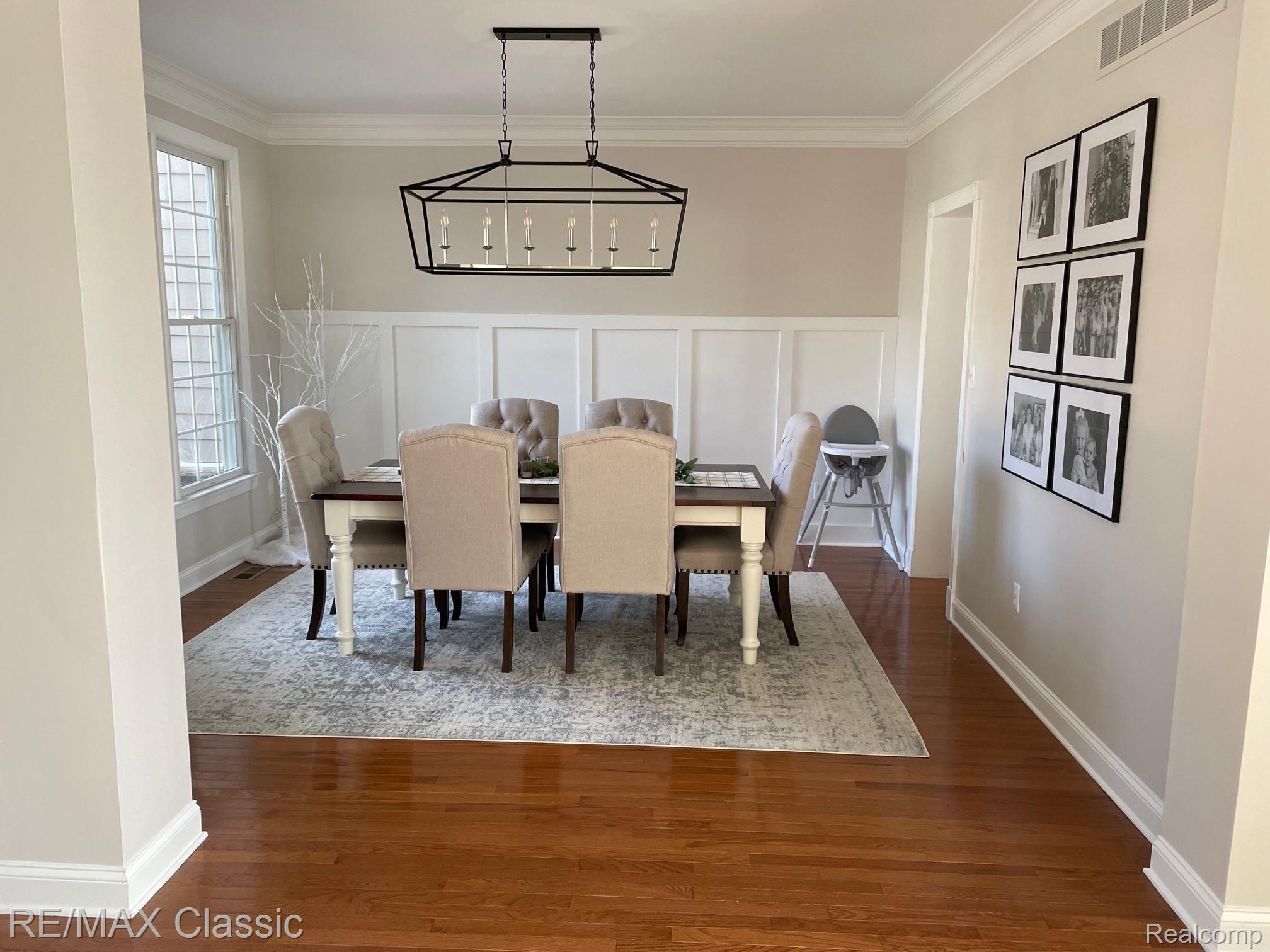 24905 Reeds Pointe Drive, Unit 14 Novi, MI 48374 - Photo 4 of 16 Dining Room