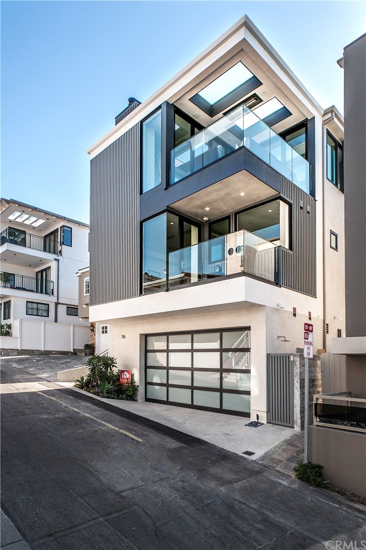 116 24th Place Manhattan Beach, CA 90266 - Photo 1 of 1