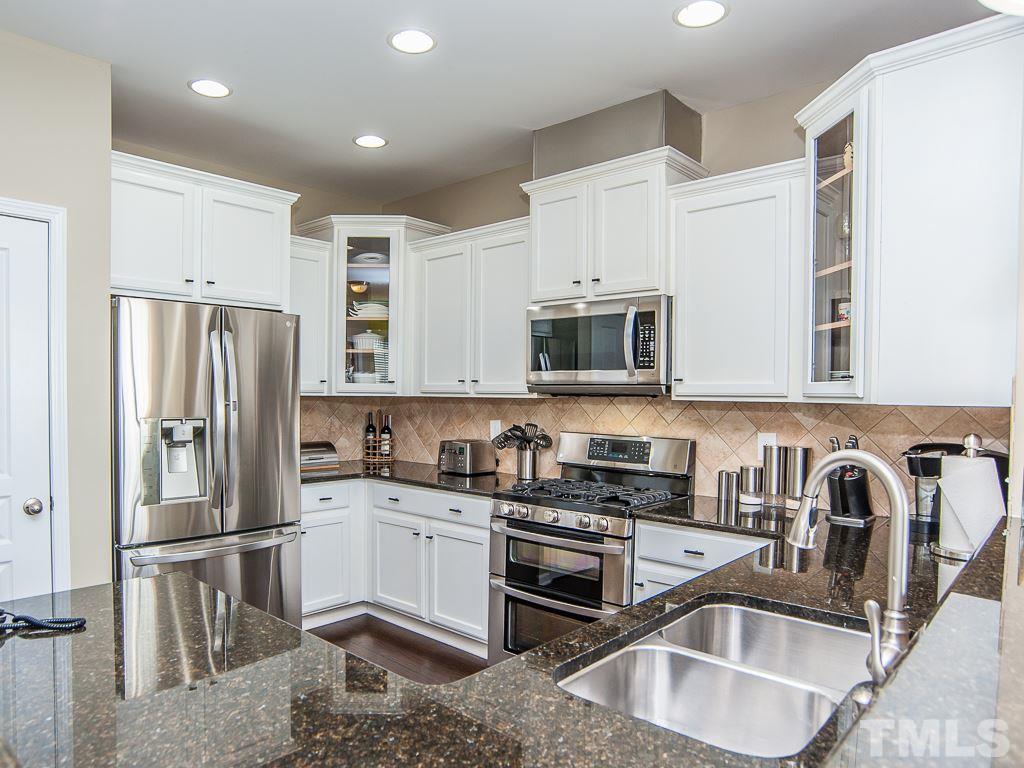 10111 Glen Autumn Road Raleigh, NC 27617 - Photo 3 of 25 Gallery Image 3