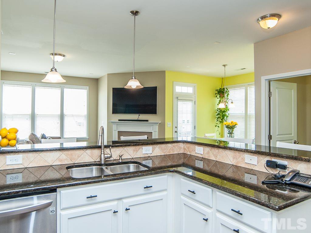10111 Glen Autumn Road Raleigh, NC 27617 - Photo 4 of 25 Gallery Image 4