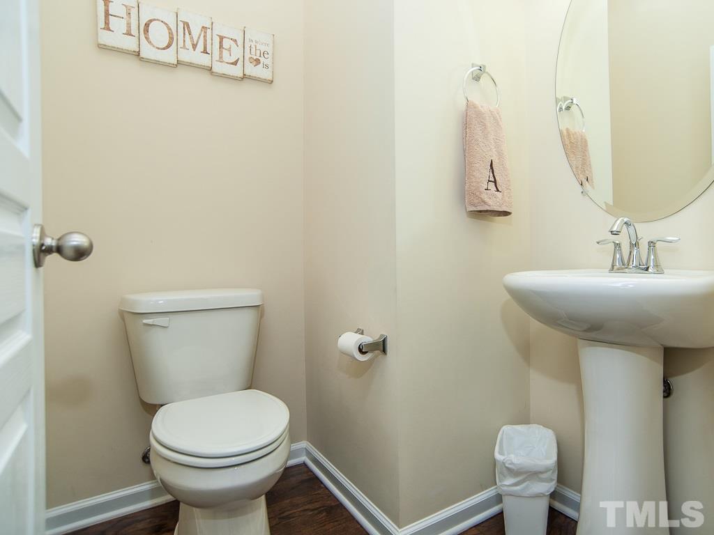 10111 Glen Autumn Road Raleigh, NC 27617 - Photo 9 of 25 Gallery Image 9