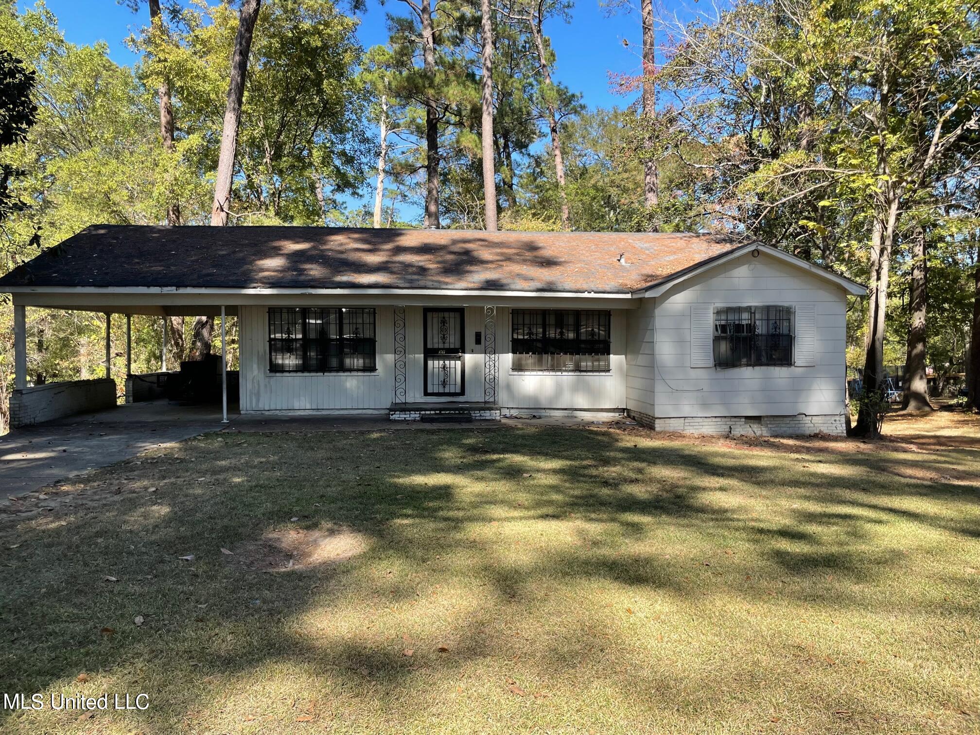 312 Pine Ridge Road Jackson, MS 39206 - Photo 1 of 5 IMG_7168