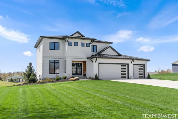 $735,000 | 13273 Jessann Drive, Coopersville, MI 49404