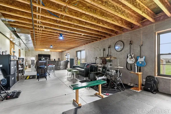 $735,000 | 13273 Jessann Drive, Coopersville, MI 49404