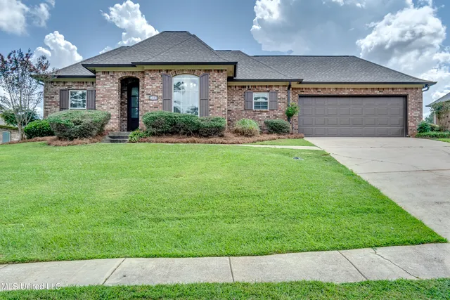 $269,900 | 812 Willow Grande Circle, Brandon, MS 39047