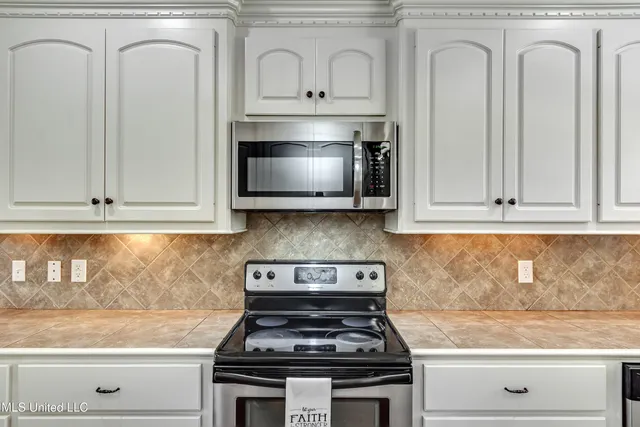 $269,900 | 812 Willow Grande Circle, Brandon, MS 39047