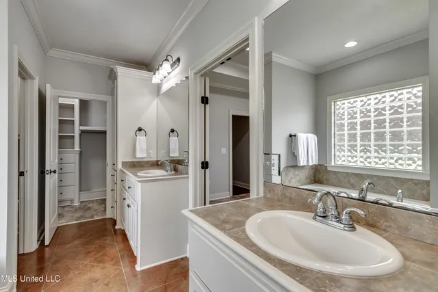 $269,900 | 812 Willow Grande Circle, Brandon, MS 39047