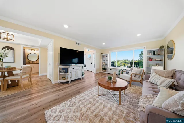 $833,000 | 1940 Golden Rain Road, Unit 5, Walnut Creek, CA 94595