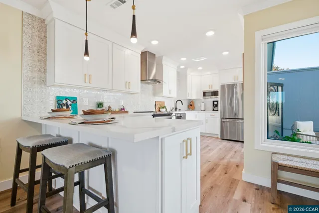 $833,000 | 1940 Golden Rain Road, Unit 5, Walnut Creek, CA 94595