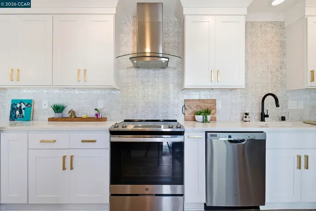 $824,000 | 1940 Golden Rain Road, Unit 5, Walnut Creek, CA 94595