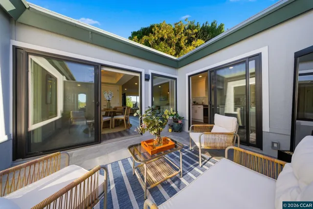 $833,000 | 1940 Golden Rain Road, Unit 5, Walnut Creek, CA 94595