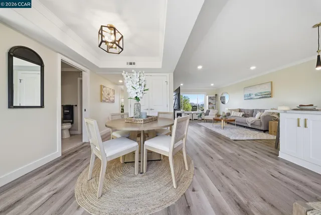 $824,000 | 1940 Golden Rain Road, Unit 5, Walnut Creek, CA 94595