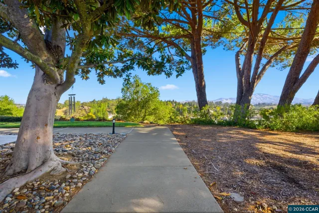 $833,000 | 1940 Golden Rain Road, Unit 5, Walnut Creek, CA 94595