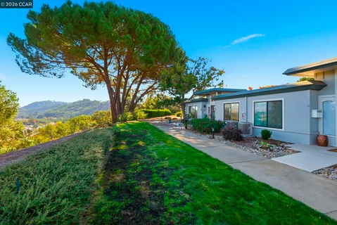 $814,000 | 1940 Golden Rain Road, Unit 5, Walnut Creek, CA 94595