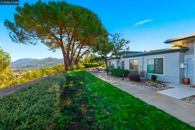 $824,000 | 1940 Golden Rain Road, Unit 5, Walnut Creek, CA 94595