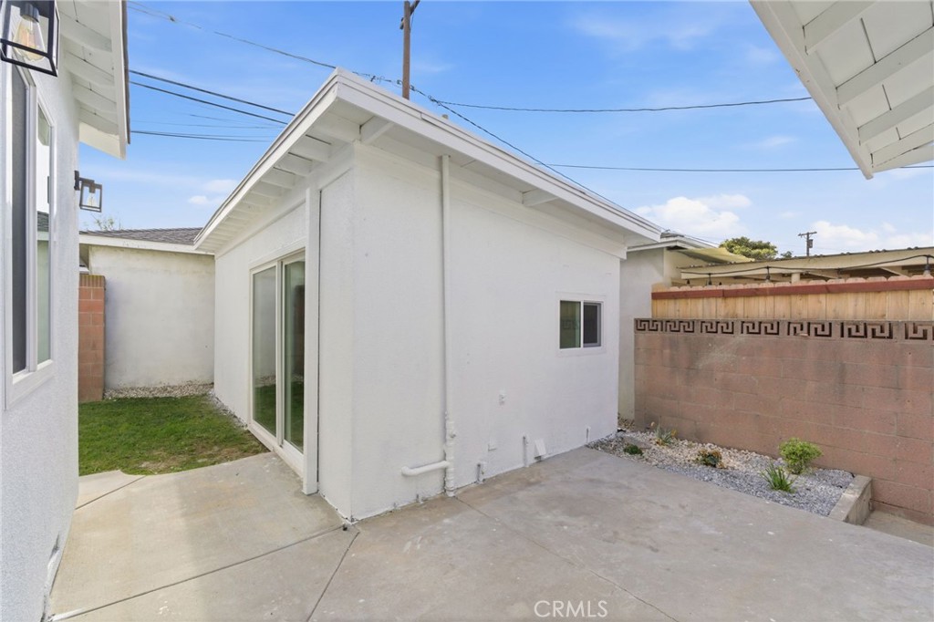 3516 Roxanne Avenue Long Beach, CA 90808 - Photo 29 of 32