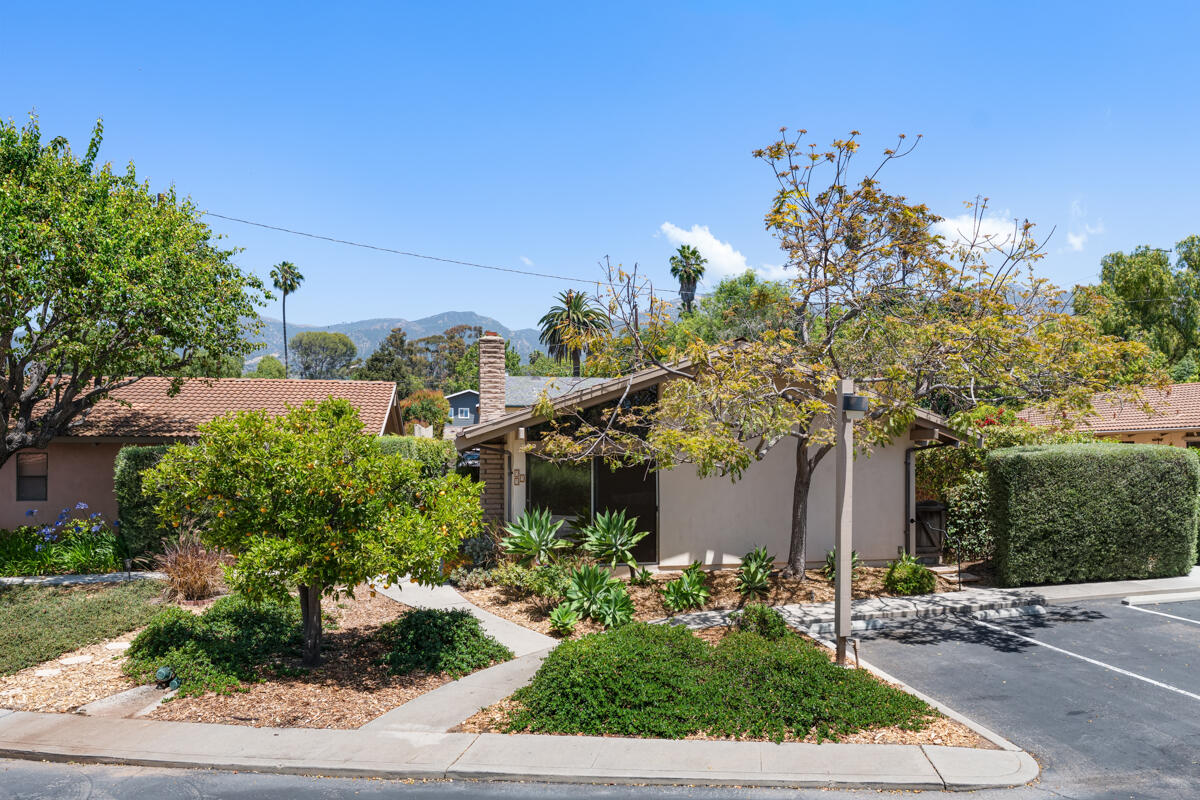 555 North La Cumbre Road Santa Barbara, CA 93110 - Photo 13 of 15 Front2